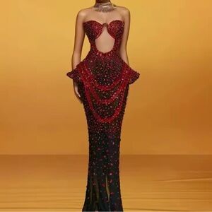Elegant Red and Black Evening Gown